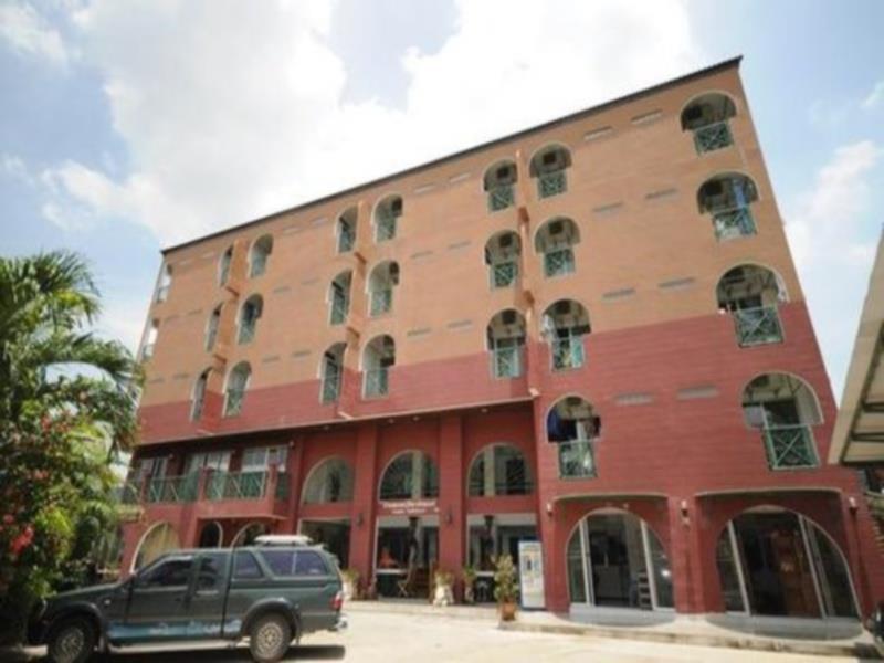 Baan Khun Mae Apartment Banguecoque Exterior foto